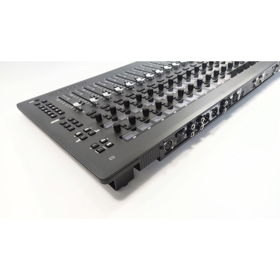 Avid S3 16-Fader Pro Tools Control Surface