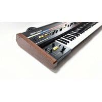 Roland Juno 60