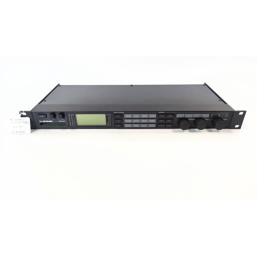 TC Electronic Fireworx - mint & original box