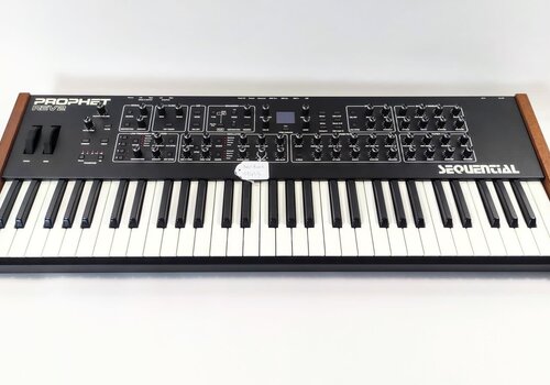 Sequential Prophet Rev 2  8-voice 