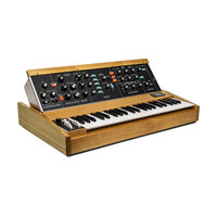 Moog Model D Bob Moog Tribute Edition + Free SR Moog SoftCase