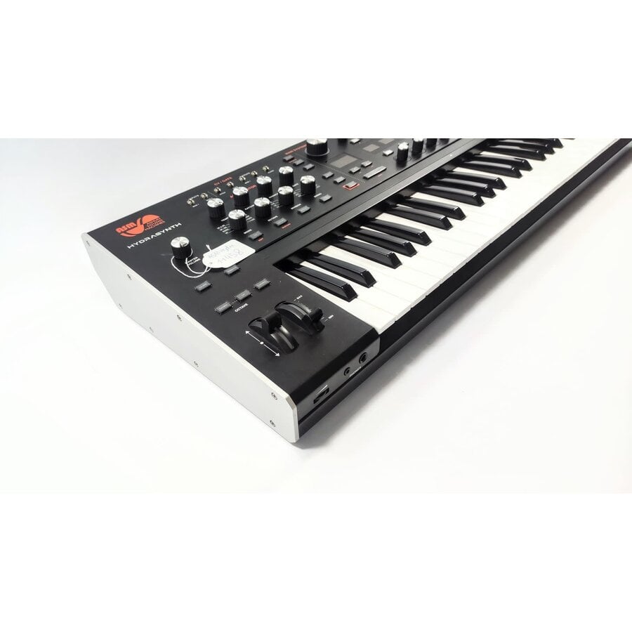 Ashun Sound Machines (ASM) Hydrasynth Keyboard