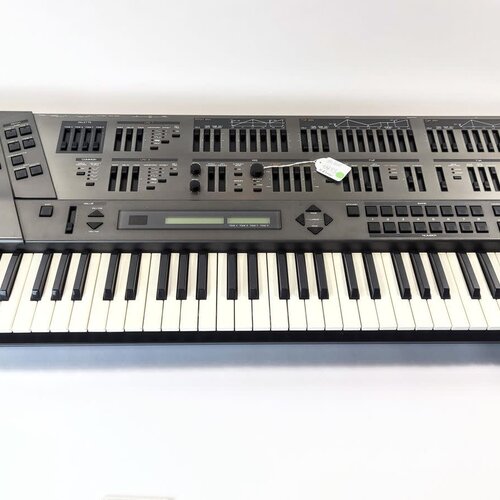 Roland JD-800 