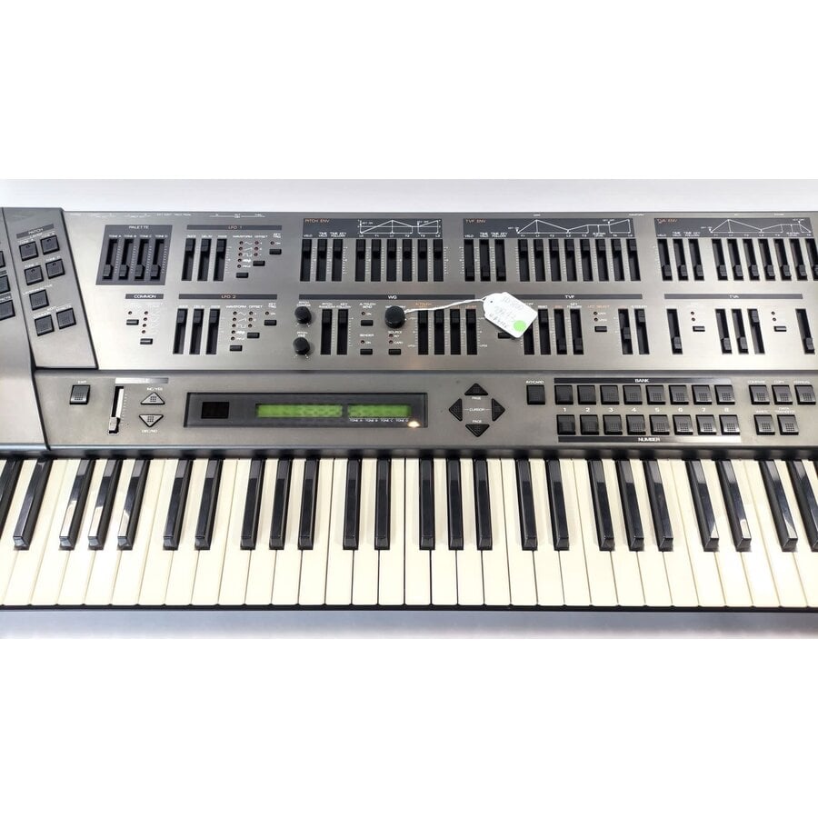 Roland JD-800
