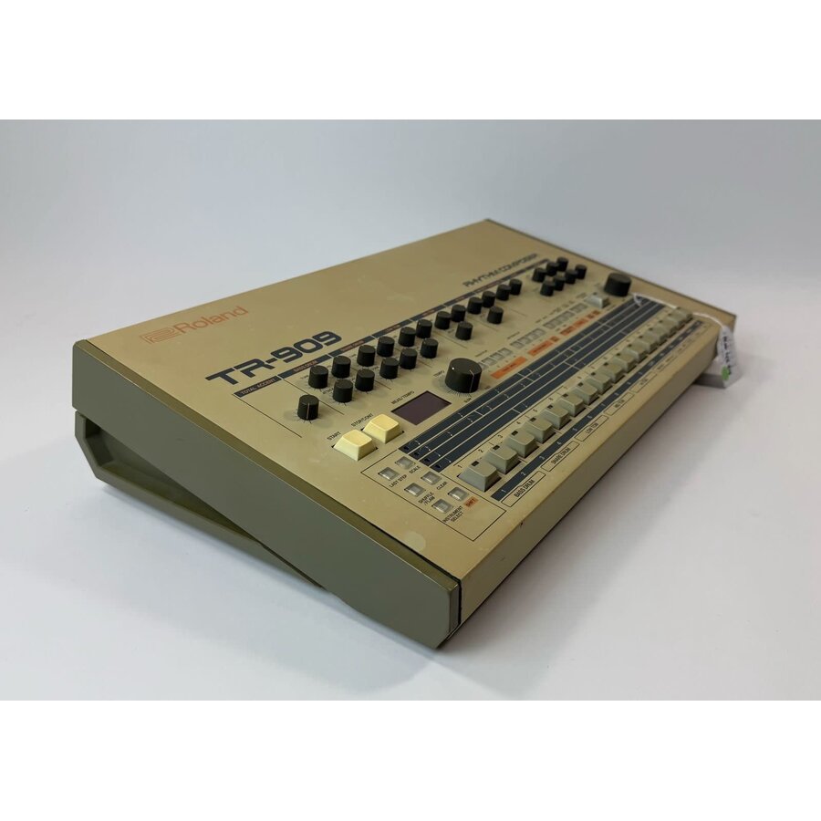 Roland TR-909
