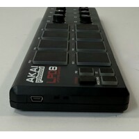 Akai LPD 8