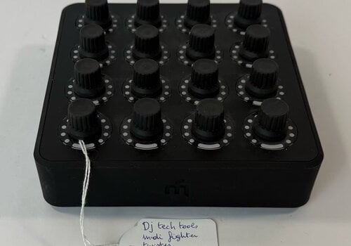 DJ TECHTOOLS MIDI Fighter Twister 