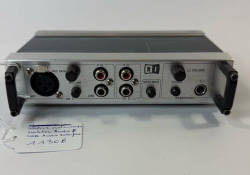 NATIVE INSTRUMENTS Traktor Audio 8 USB Audio interface 