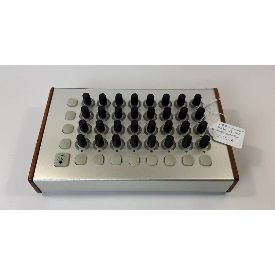 LIVID INSTRUMENTS Code V2 USB Midi Controller