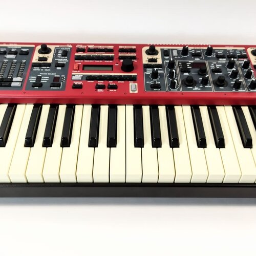 Nord Stage 2 73 Compact 