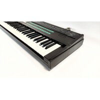 Yamaha DX-7 + Case