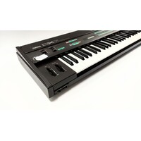 Yamaha DX-7 + Case