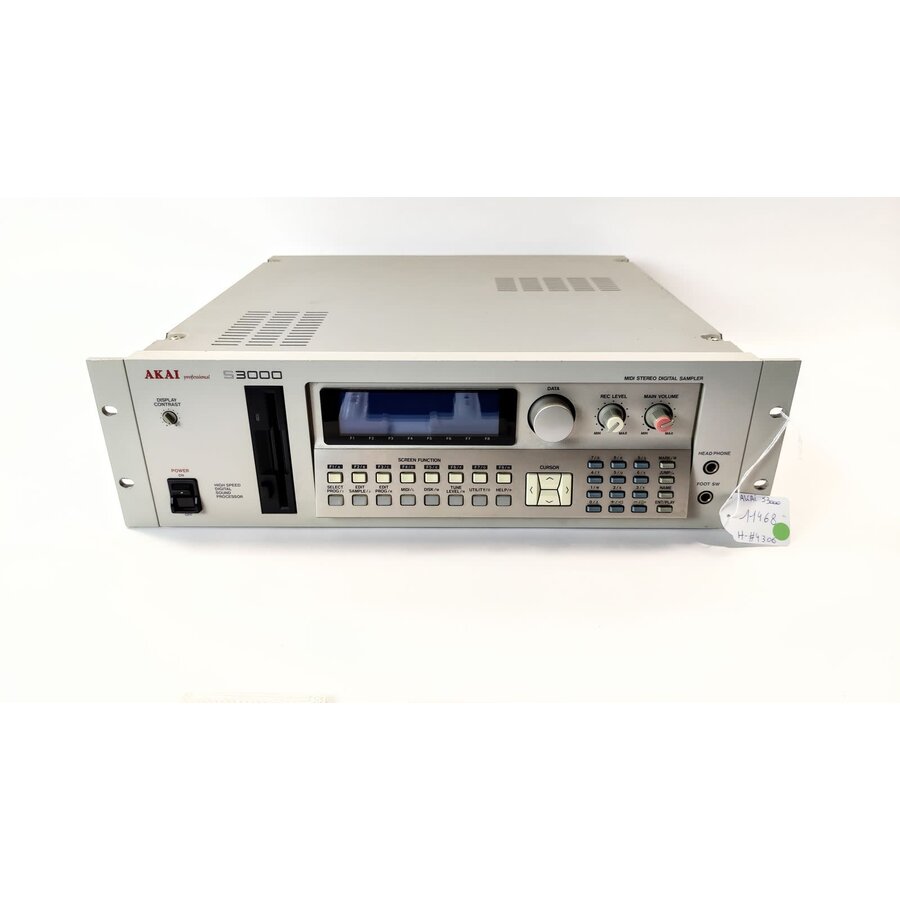 Akai S3000