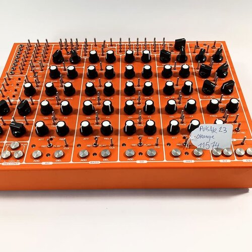 Soma Pulsar 23 Orange PIN + BAG 