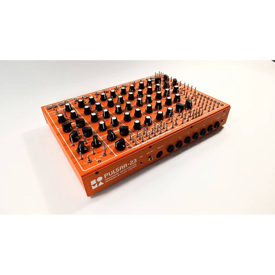 Soma Pulsar 23 Orange PIN + BAG