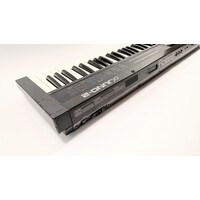Roland Alpha Juno 2