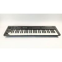 Roland Alpha Juno 2