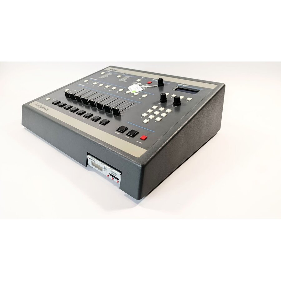 EMU-Systems SP-1200 + Upgrades