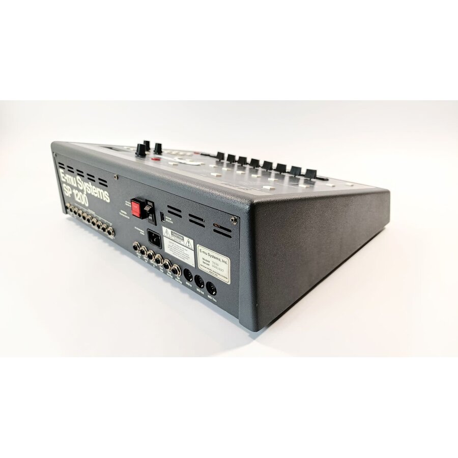 EMU-Systems SP-1200 + Upgrades