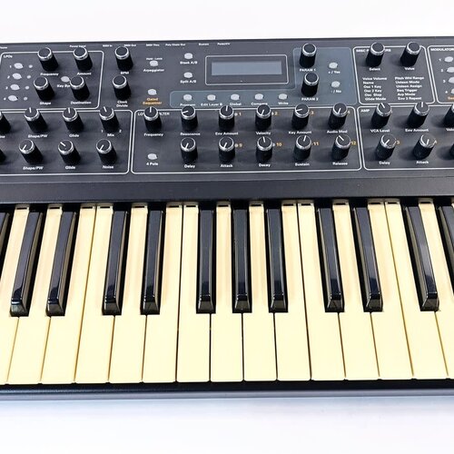 DAVE SMITH Prophet '08 PE 