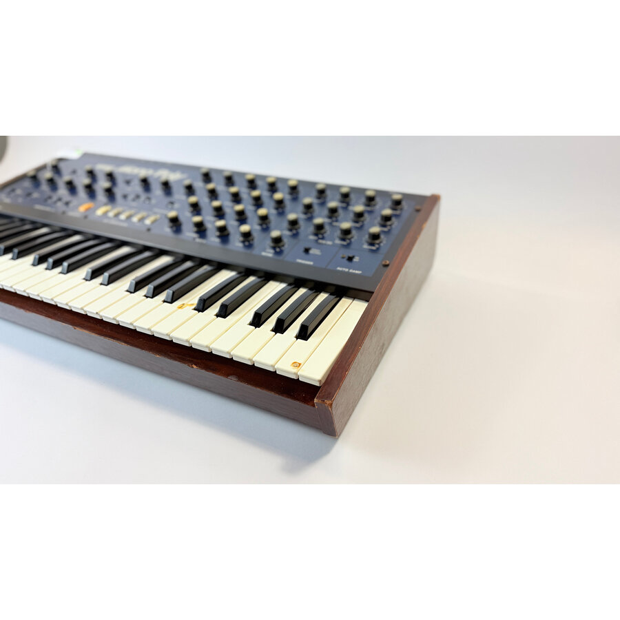 Korg Mono/Poly