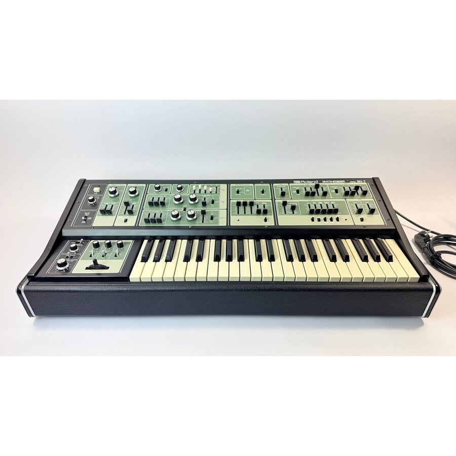 Roland SH-7