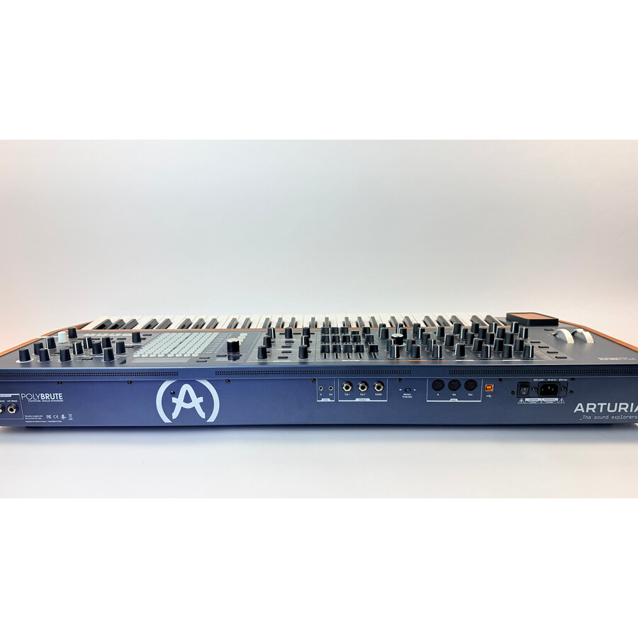 Arturia Polybrute / With flightcase