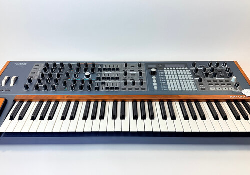 Arturia Polybrute / With flightcase 