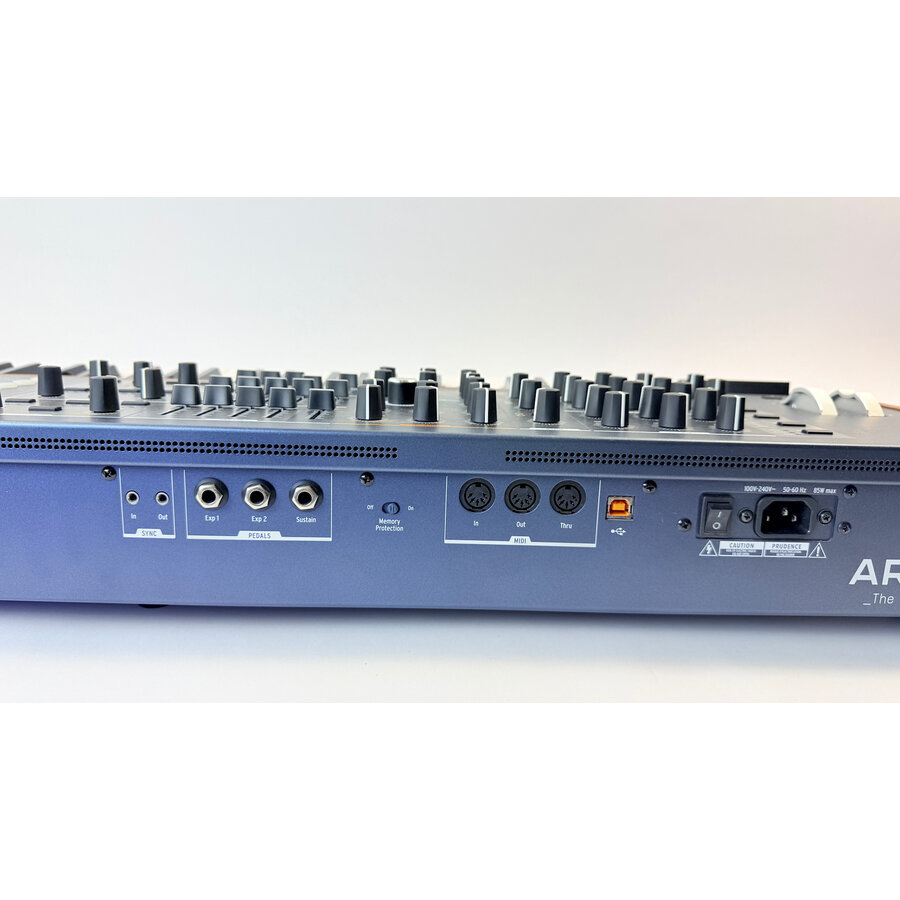 Arturia Polybrute / With flightcase