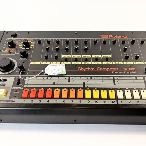 Roland TR-808 