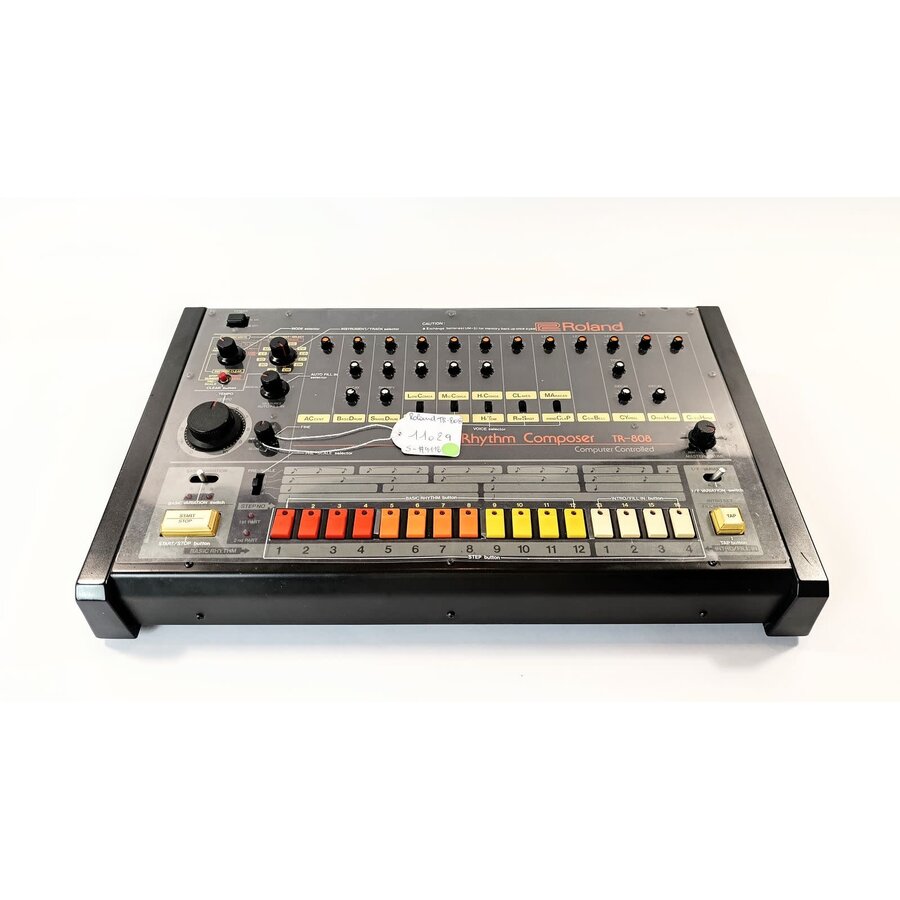 Roland TR-808   sn 228418