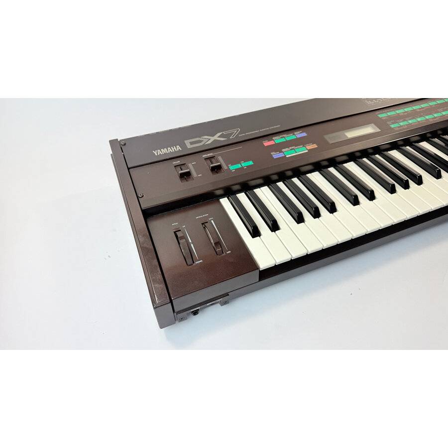 Yamaha DX7 w/ JME SPX V2.6 OS