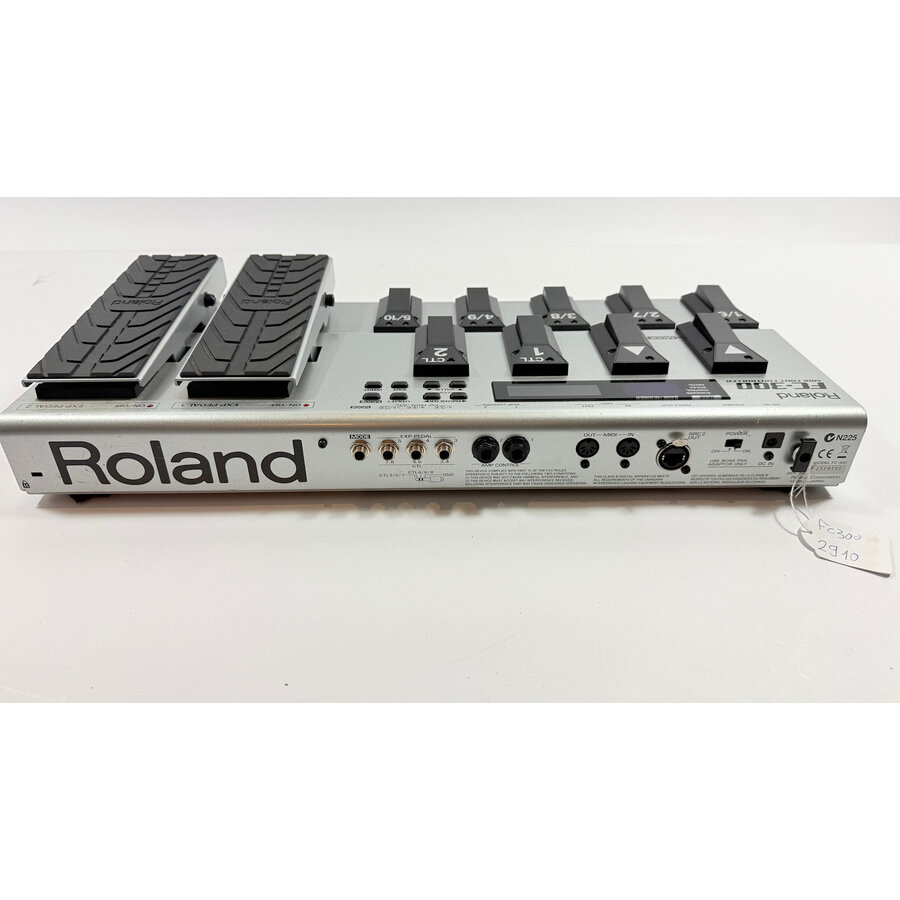 Roland FC-300