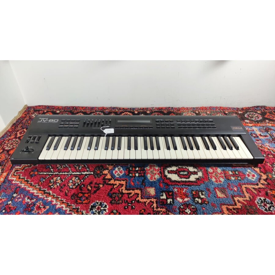 Roland JV-80