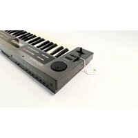 Roland Alpha Juno-1