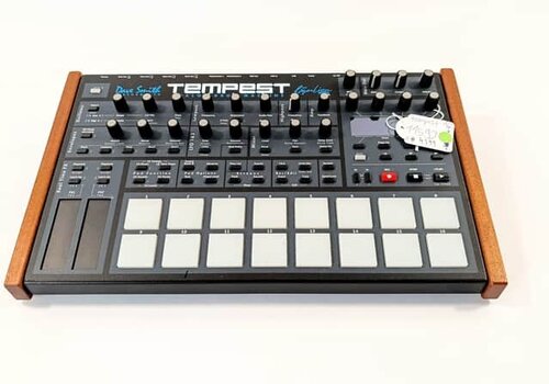 Dave Smith Instruments Tempest 