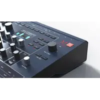 Waldorf M 16 Voice