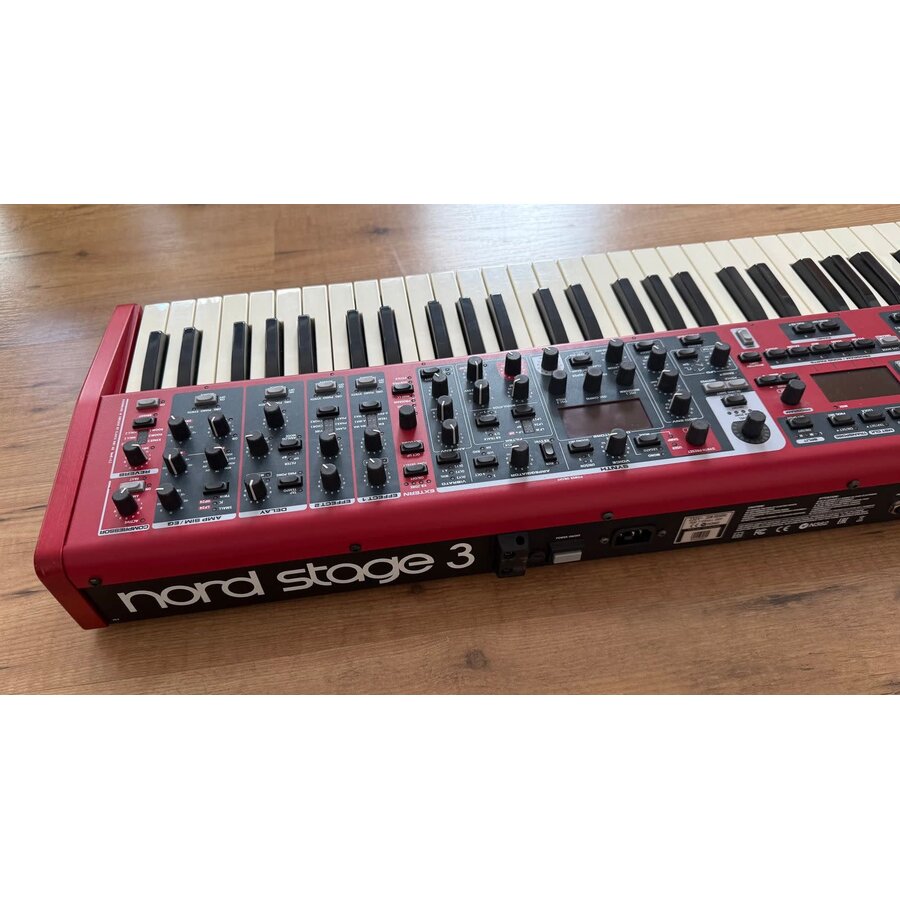 Nord Stage 3 Compact + hardcase