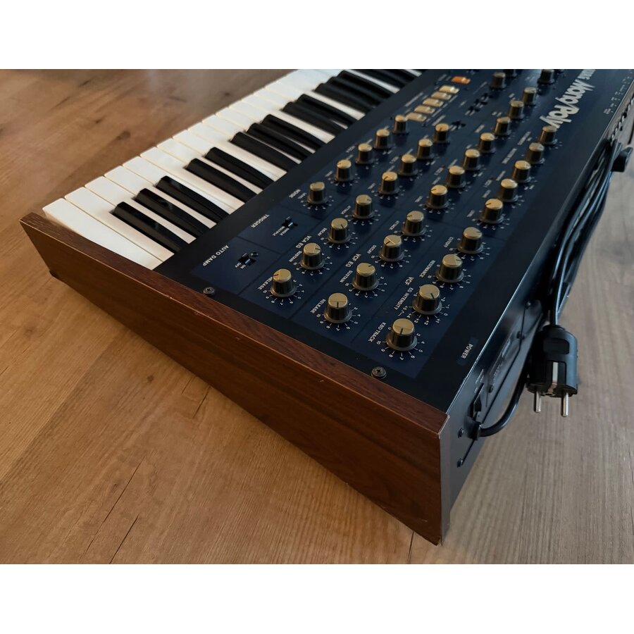 Korg Mono/Poly w/ orig bag