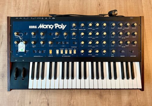 Korg Mono/Poly w/ orig bag 