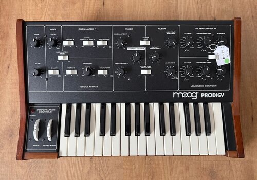 Moog Prodigy (MKII) 