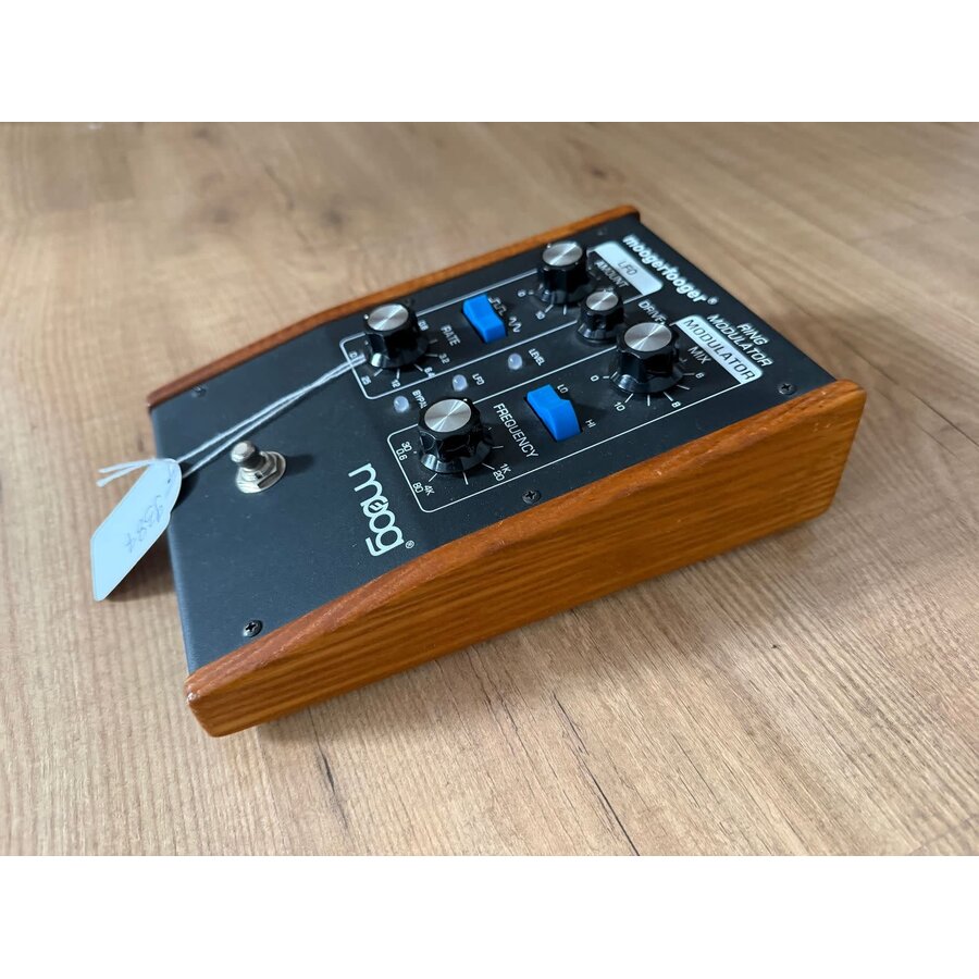 Moogerfooger MF-102 Ring Modulator