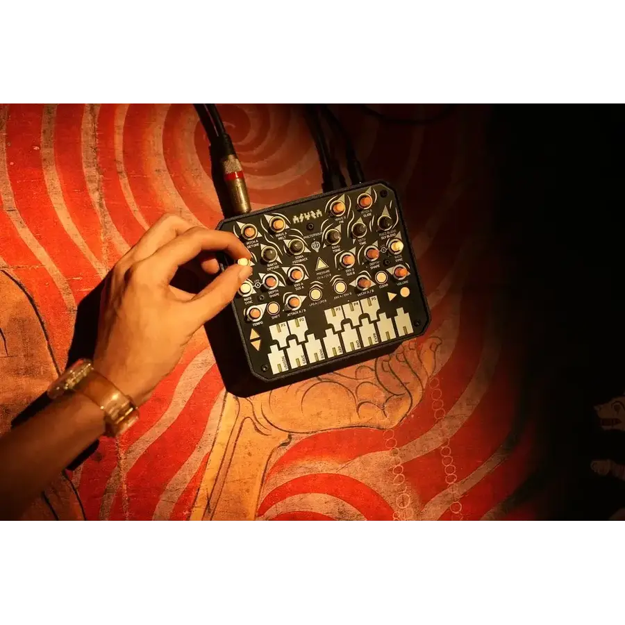 ASURA -Polyphonic Hybrid - Rabid Wavetable Synthesizer