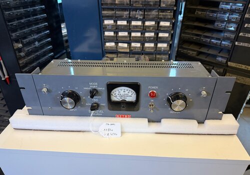 Gates Sta-Level Tube Compressor / Limiter 