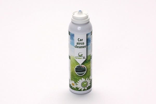 Auto airco reinigen met probiotische producten van GreenXL – voor frisse en gezonde lucht in het voertuig