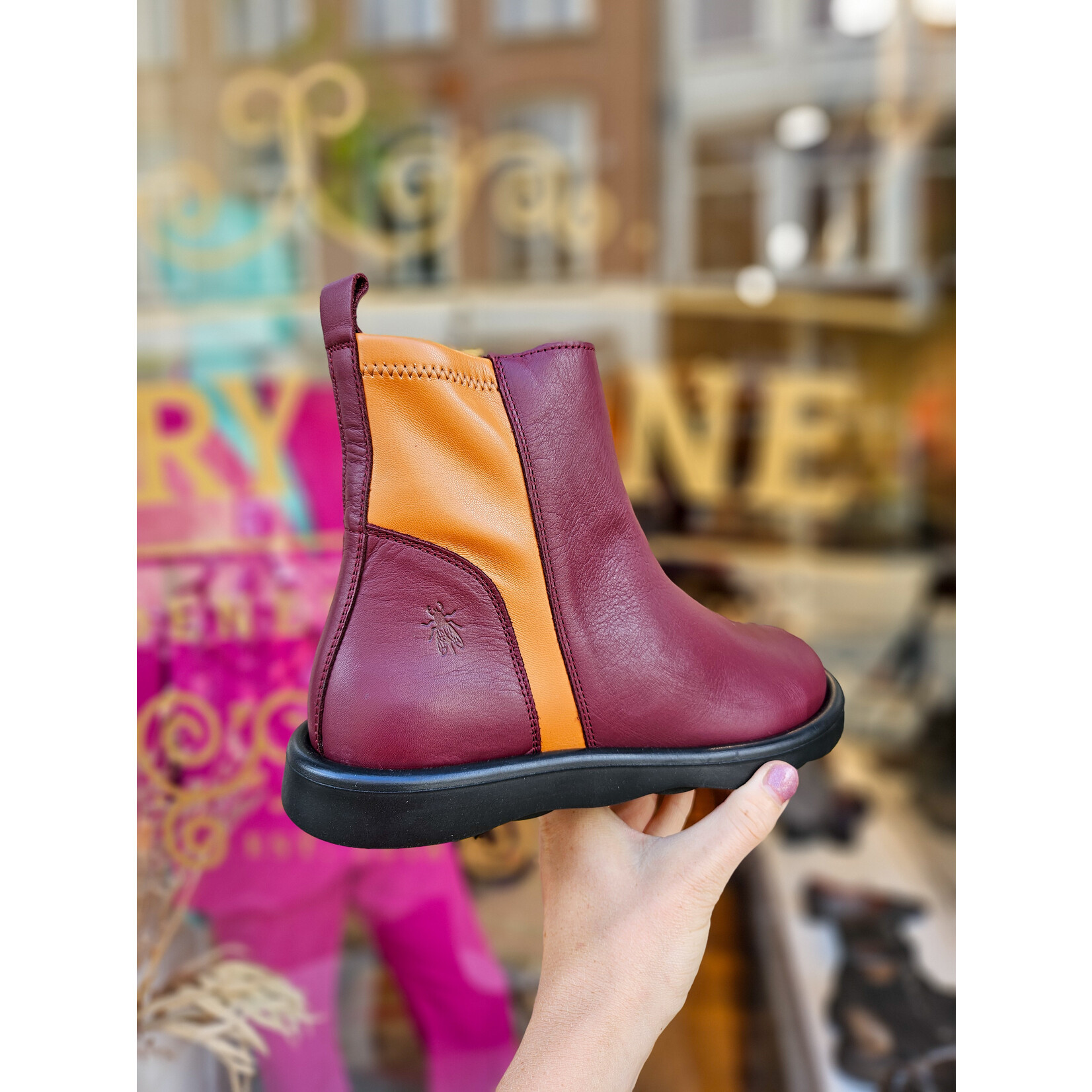 Fly London leren enkellaarsje plat TULLI bordeaux/oranje