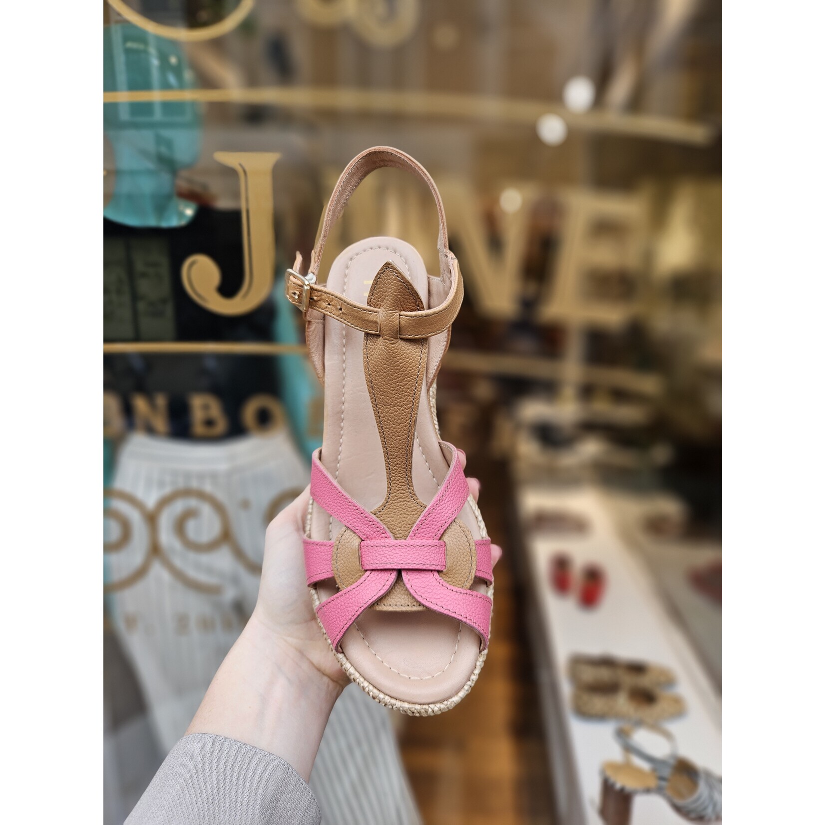 Mjus sleehak raffia t-strap sandaal PEACH cognac/roze