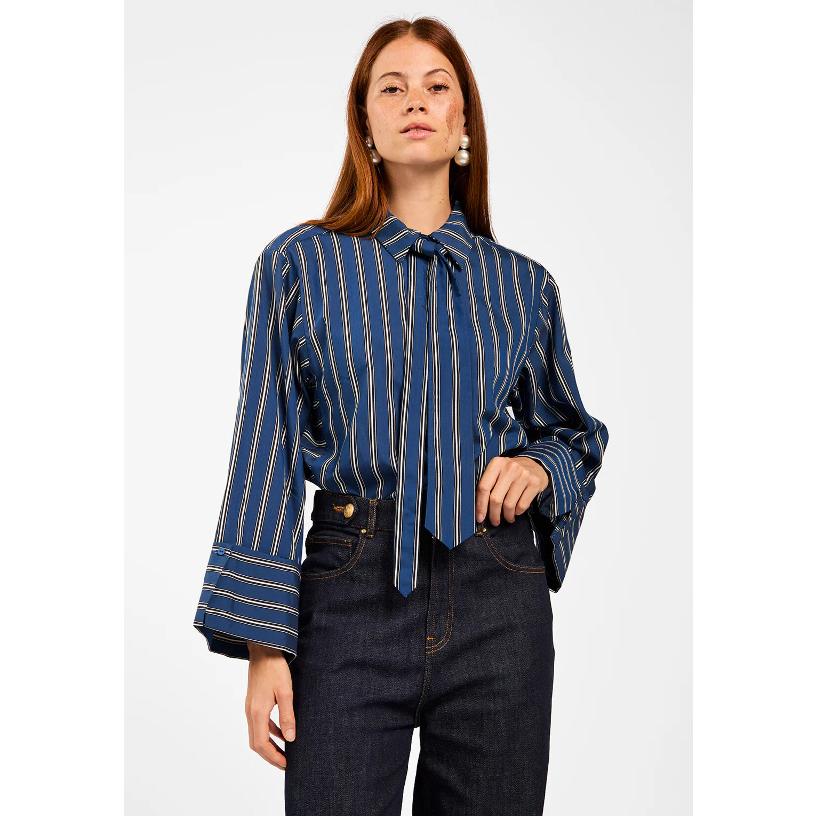 Aaiko viscose blouse ELDA blauw gestreept