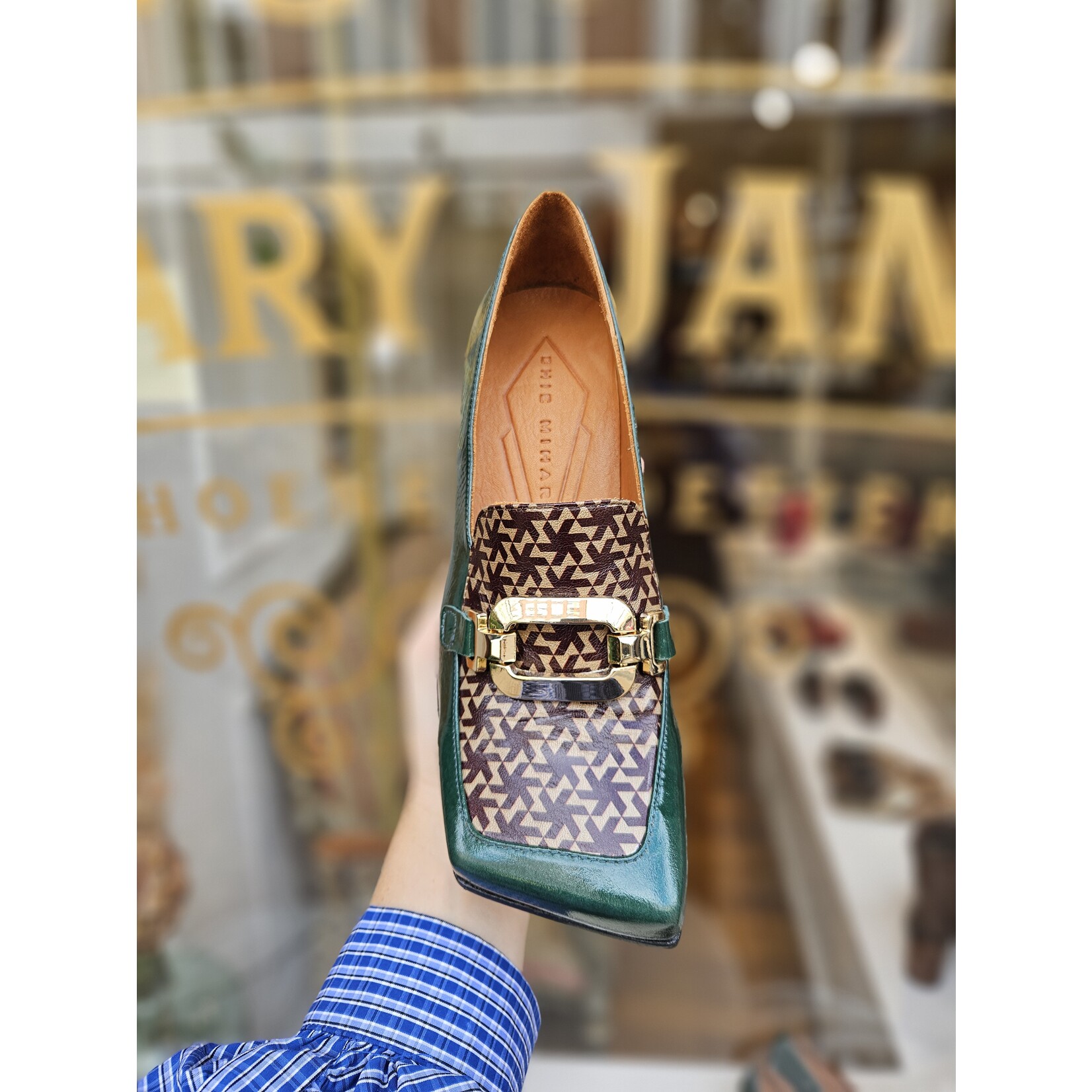 Chie Mihara leren pump URSALI gesp groen