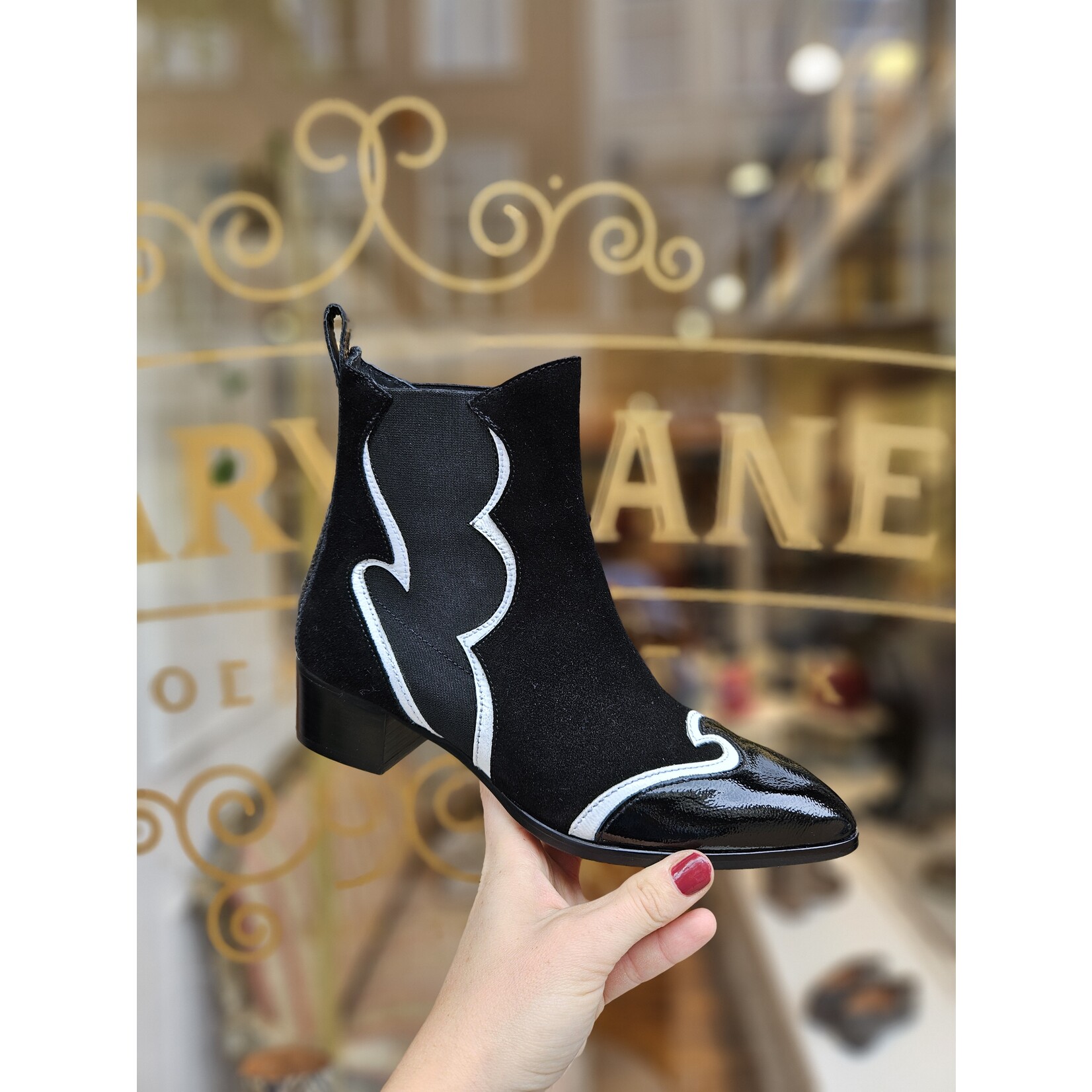 Pertini suede enkellaarsje SADIE zwart/zilver